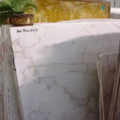 Marmo Golden Crystal