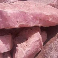 Blocco di marmo onice rosa