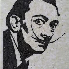 Mosaico di Salvador Dalí