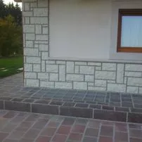 Rivestimento abitazione in Spaccatello di marmo