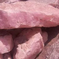 Blocco di marmo onice rosa