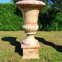 2 Frassinello marble vases turned and polished