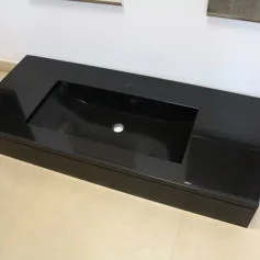 Lavello in granito nero