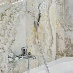 Shower trays<br>