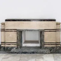 Caminetto in marmo