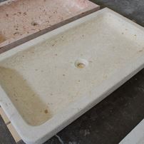 Lavello antico in marmo bianco 4