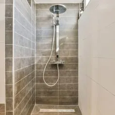 Marble bathroom Pietra Medea<br>