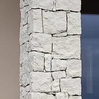 Split Marble Full Corners.
