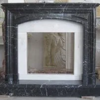 CAMINETTO IN MARMO NERO MARQUINA MOD LISBONA