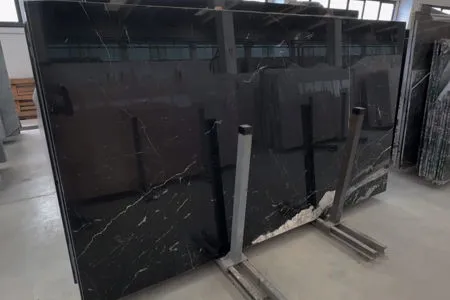 Video di Nero Marquina e Grigio Carnico