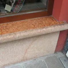 Marble thresholds<br>