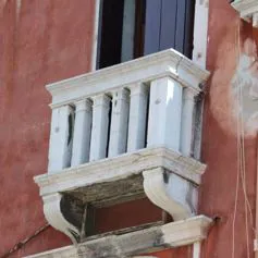 Balaustra di marmo