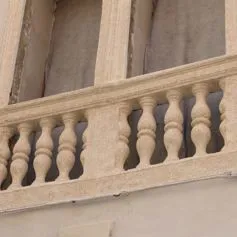 Balaustra di pietra