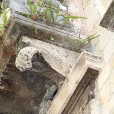 Balconies with marble modillions<br>