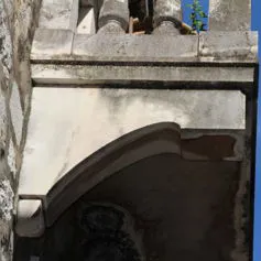 Balconies with marble modillions<br>