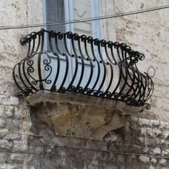 Balconies with marble modillions<br>