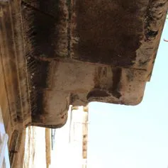 Balconies with marble modillions<br>