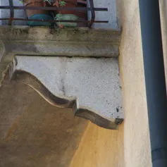 Balconies with marble modillions<br>
