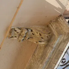 Balconies with marble modillions<br>