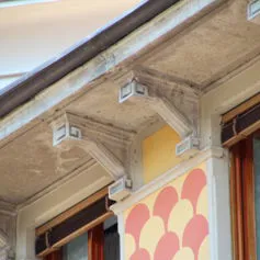 Balconies with marble modillions