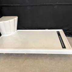 Shower trays<br>
