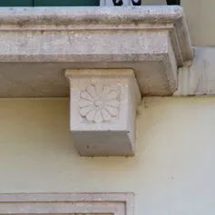 Balconies with marble modillions<br>