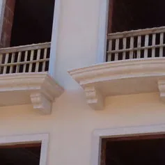 Balconies with marble modillions